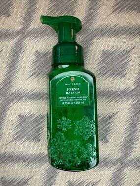 BRAND NEW- White Barn Fresh Balsam Foaming Hand Soap